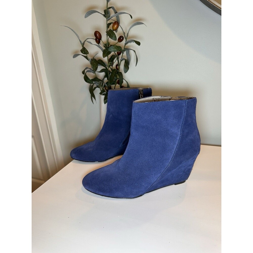 Vince Camuto Blue Suede Wedge Ankle Boots Women’s Size 6M Western Fall